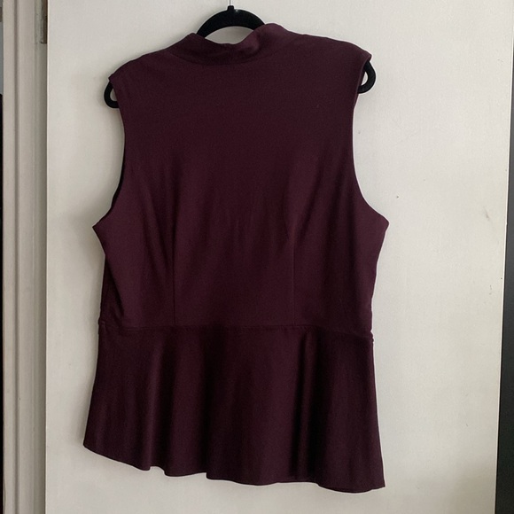 LE CHATEAU Aubergine (purple/ burgundy) Stretchy Zip Up Vest Top!!! Top Quality! - Picture 4 of 5
